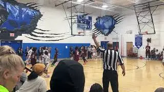 First quarter V-Beville vs Parkside