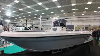 Ranieri Voyager 19 motorboat 2026