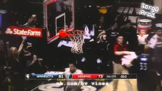 Vince Carter Hits the Three Quarter Full Court Shot
