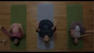 Awkward Prenatal Yoga with an Unexpected Fall (Kinda Pregnant, 2025)