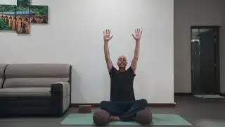 Gentle Yoga Sequence #satonthemat Michael Sands Yoga live 