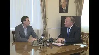 Александр Карлин провел неформальную встречу с чемпионом мира по лёгкой атлетике Сергеем Шубенковым