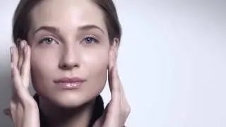 Liquid Foundation Fingertip Application - Makeup 2015