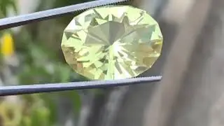 Precious stone Diamond Ruby Emerald Sapphire Topaz Tourmaline Aquamarine Peridot Garnet Rough & Cut.