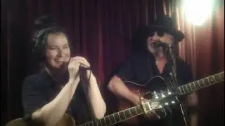 &ldquo;🎸 Lighten Yer Load! | Live Country Music Podcast Acoustic Classics Stories (3 Chords & The Truth)&rdquo;