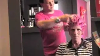 Kiemkamp 2010: Bij de kapper! Aflevering 1