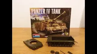 Monogram 1/32 Panzer lV Tank Plastic Model Kit Build Video One