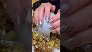 Elevate Your Style with a Touch of Gold Nail Art. #goldnailart #luxurynails #luxenailjb