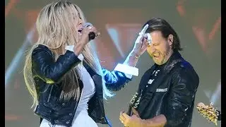 HIT! Małgorzata Rozenek-Majdan i Radosław Majdan zaśpiewali na ram&oacute;wce TVN z zespołem Sweet Mullet!