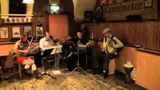 Eulenspiels Balfolk mit H.Eberl, M.Zitzmann, P.Feldner, B.Schlembach: Szene I