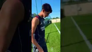 🎁 Quand Karim Benzema fait un cadeau &agrave; Khalis Merah &hellip;C&rsquo;est la transmission 🔴🔵 #football #shorts