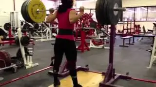 Zelyx hitting 125kg for 3 in training @ Iron Sport Gym