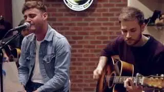 KIDS IN GLASS HOUSES PERFORM 'SATURDAY' LIVE // DR. MARTENS UK