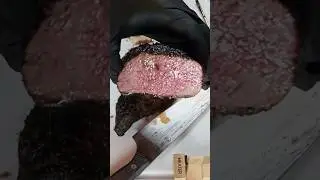 @PorterRoadButcher TriTip cooked hot and fast on the @BigGreenEggHQ #tritip #meater
