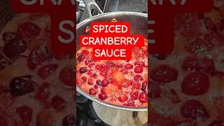 ЛУЧШИЙ ПРЯНЫЙ КЛЮКВЕННЫЙ СОУС &mdash; Сладкий, пикантный и праздничный! #шорты #кулинария