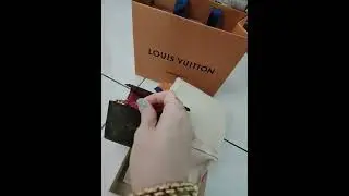 Louis Vuitton Victorian Wallet