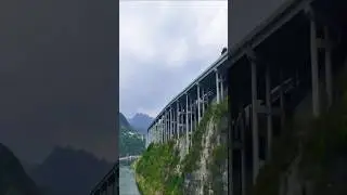 Fengjie Expressway Bridge crosses mountains and rivers #infrastructure #bridge #technology #highway