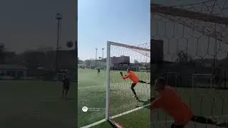 goalkeeper high jump ❤✨ #goalkeeper #save #bestgoals #liketime #challange #footballshadow #1billon