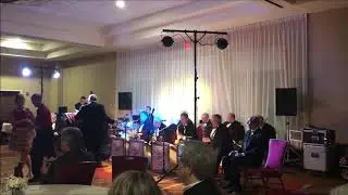 Stan Colella Orchestra - The Jersey Bounce