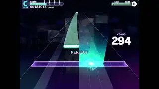 BEGINNER TRIES THE INTENSE VOICE OF HATSUNE MIKU ON HARD MODE💙💎