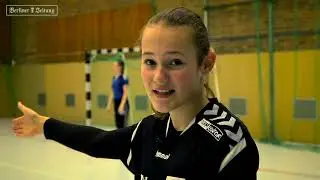 Handball Crashkurs für die Berliner Zeitung mit unserem Jahrgangs 2007