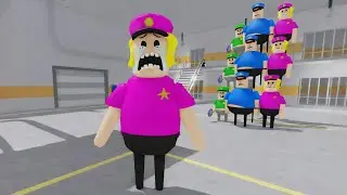 I playing as Mother Police In POLICE FAMILY ESCAPE! #roblox