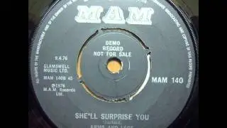 Arms And Legs - 2.She'll Surprise You  *Joe Jackson