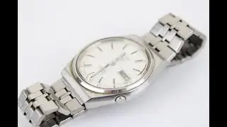 Vintage SEIKO 5 Automatic 17 Jewels White Face Mens Watch - for repair
