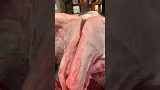 Cow's brisket meat processing skills.