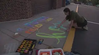 Chalk artists surprise students in Minnesota