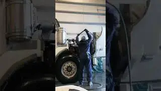 Engine washing @workCanada🇨🇦🇨🇦🇨🇦 PINOY@Calgary