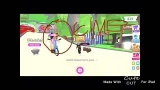 I was in iigamergirlii&rsquo;s server/video! I just randomly appeared!! :D