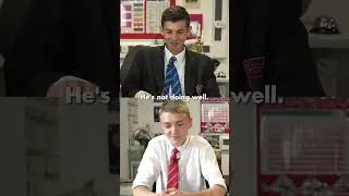 Brit Highschoolers try Warheads!