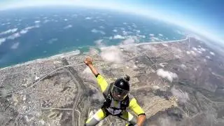 Skydive Tsunami Freeflying - Solid Jump