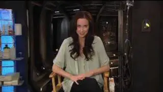 INTERVIEW Stargate Universe's Elyse Levesque on male leads