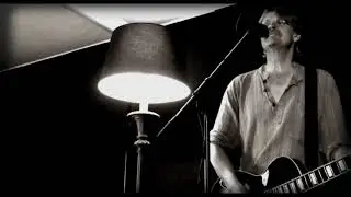 Alone Again Or (Love - cover by an Oxford busker)