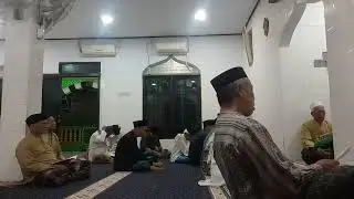 ASALAM MUALAIKUM BOSQU * DI MALM SENIN NGAJI LAGI BACAN SURAT (RATIB AL HADAD) MUSOLAH AL MAMURIYAH%