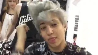 PLATINEI E CORTEI MEU CABELO- Daily Vlog Cabelereiro