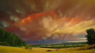 Timelapse Captures Smoke Billowing Across Oregon Sky Amid Record Wildfires