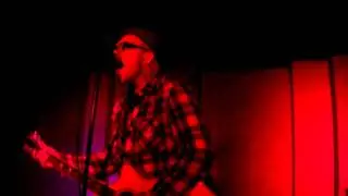 Kris Roe playing Summer Wind live (acoustic) at The Airliner in Los Angeles CA 6/12/11