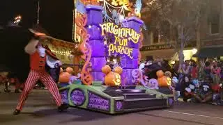 Mickey's Halloween Party 2017 Frightfully Fun Parade - Disneyland