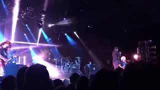 Deftones - Acid Hologram (live) - Hordern Pavilion, Sydney, Australia - 12/11/16