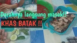 BABI PANGGANG KHAS BATAK PAKAI BUMBU NA MARGOTA