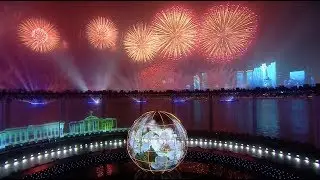 Leaders Watch Dazzling SCO Gala Show