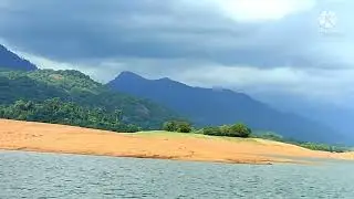Boating in thenmala eco tourism