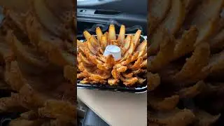 What A Bloomin Onion from #Outback should look like