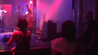 Centhron in Frankfurt Das Bett party