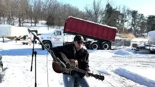 Barn Sessions: Robbie Burt - Cold (live)