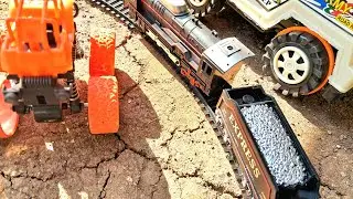 OFF-ROAD VS RAILWAY MISSION 🚜🛤️⚔️  Bachchon ke video | kids toys video #kids #kidstraintoys #kidsto 