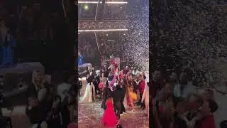 Robert Irwin & Witney Carson Win Dancing With the Stars!